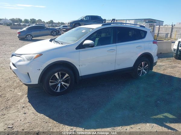 2018 TOYOTA RAV4 — I2