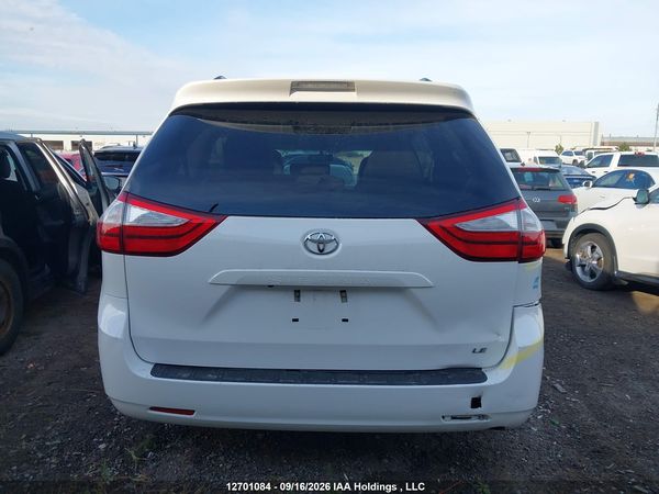 2017 TOYOTA SIENNA LE Mobility/LE — I16