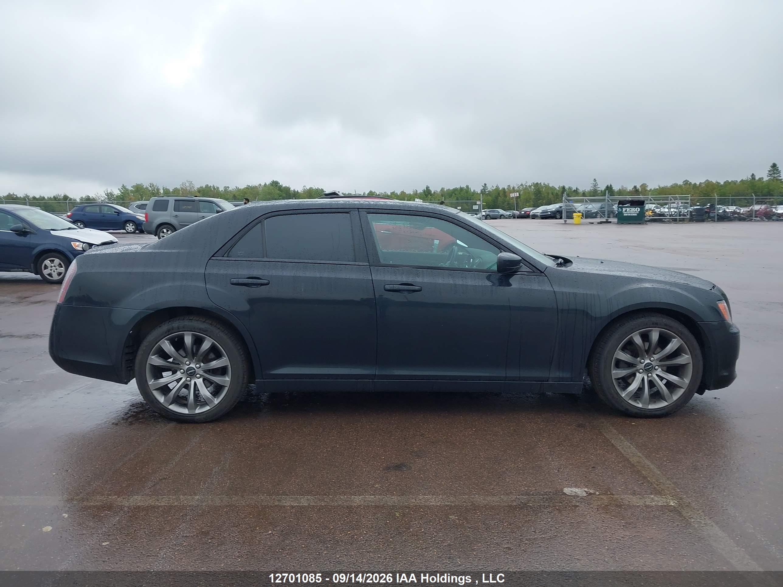 2014 CHRYSLER 300 S