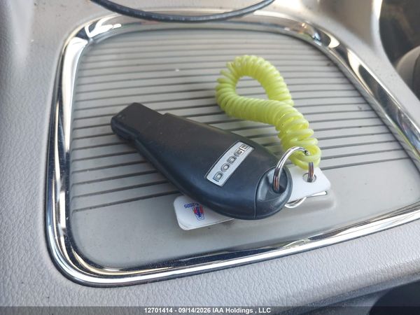 2016 DODGE GRAND CARAVAN Crew — I11