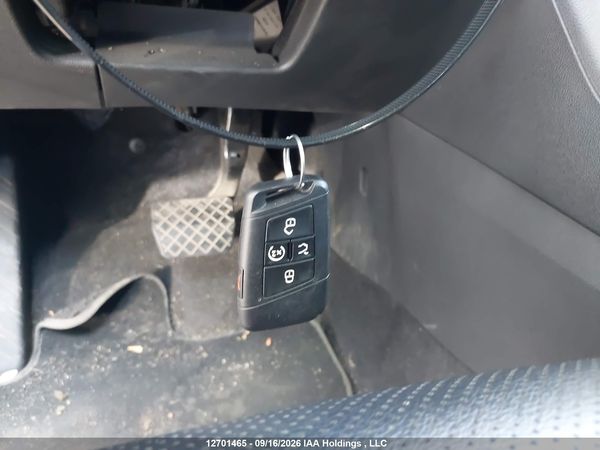 2024 VOLKSWAGEN JETTA Highline — I10