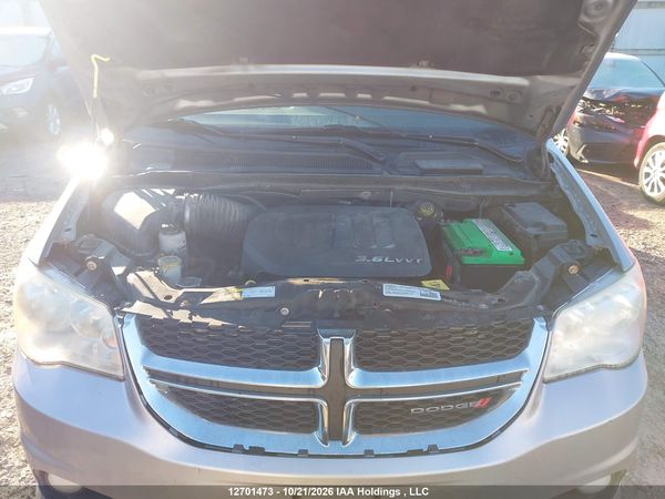 2014 DODGE GRAND CARAVAN CREW — I10