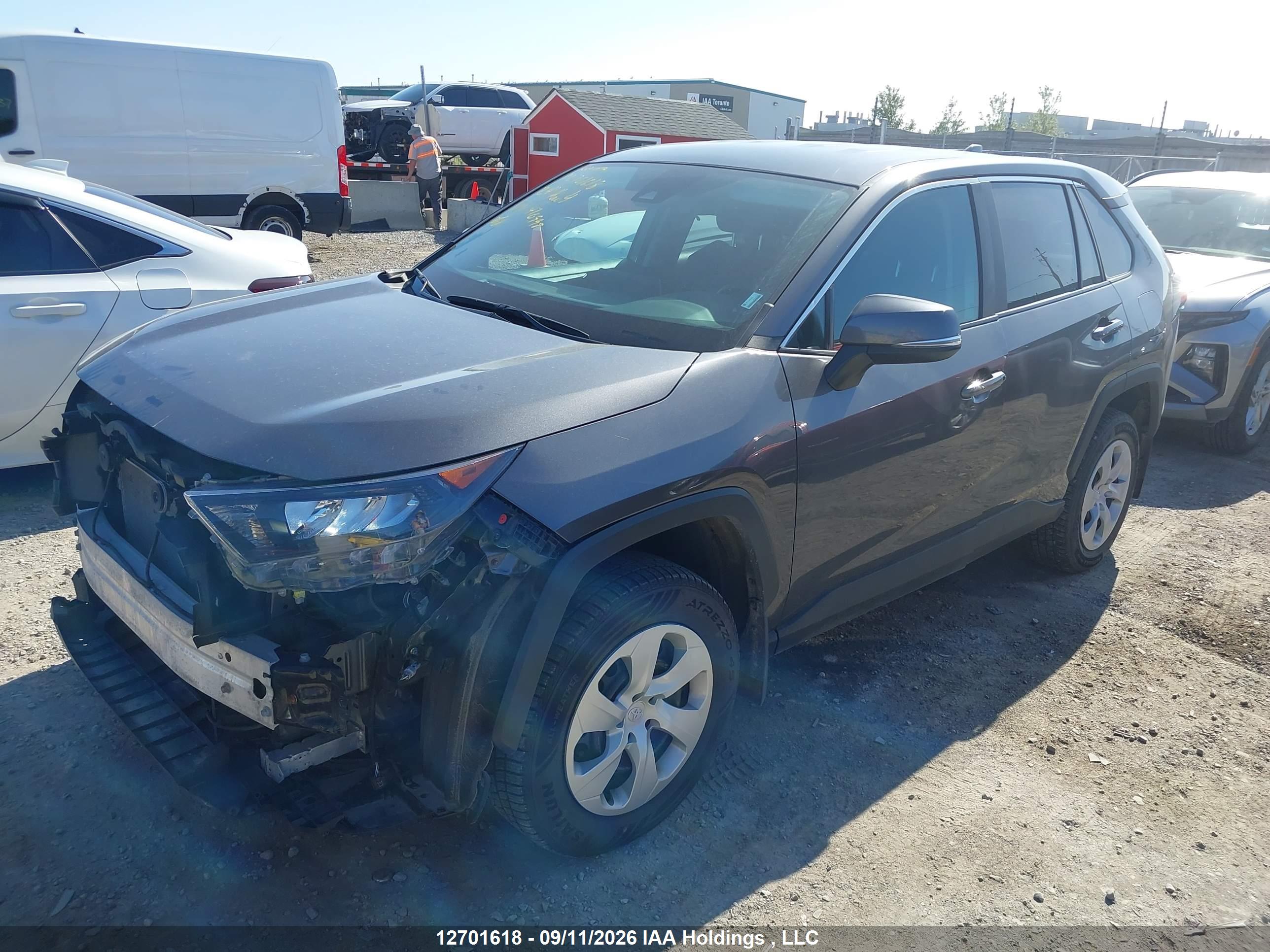 2024 TOYOTA RAV4 LE — I2