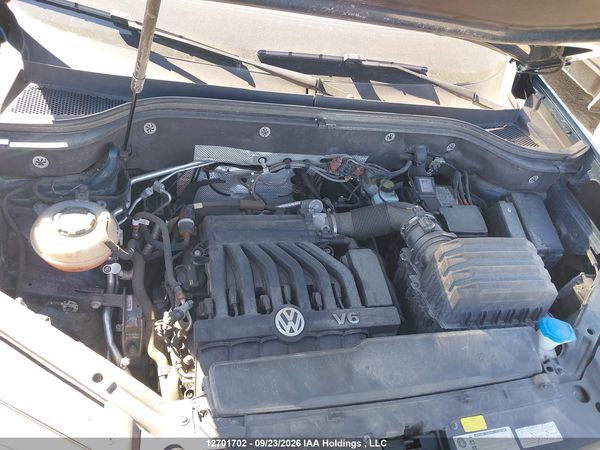 2018 VOLKSWAGEN ATLAS SE — I10