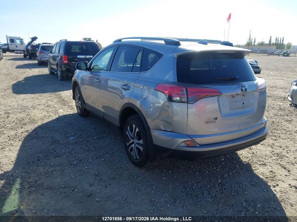 2017 TOYOTA RAV4 LE — I3