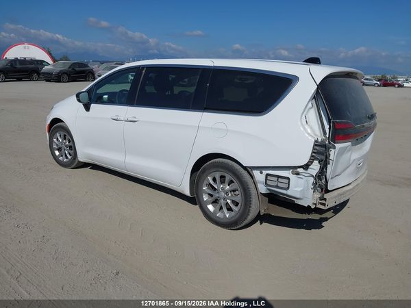 2026 CHRYSLER PACIFICA LIMITED — I3