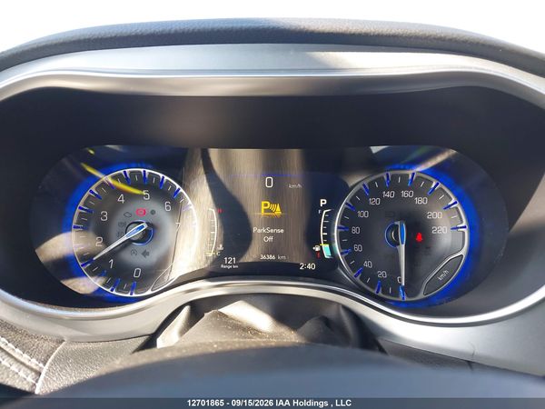 2026 CHRYSLER PACIFICA LIMITED — I7