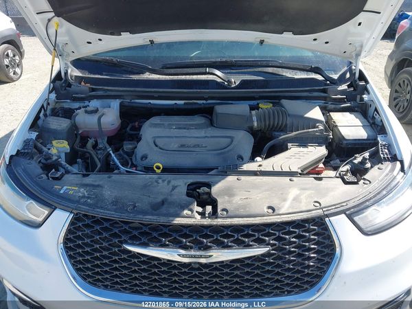 2026 CHRYSLER PACIFICA LIMITED — I10