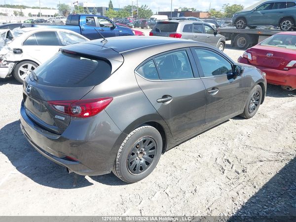 2017 MAZDA MAZDA3 Touring — I4