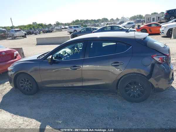 2017 MAZDA MAZDA3 Touring — I13