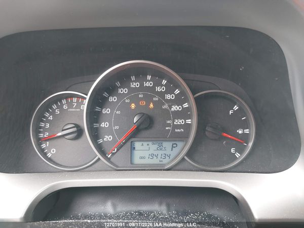 2016 TOYOTA RAV4 LE — I7