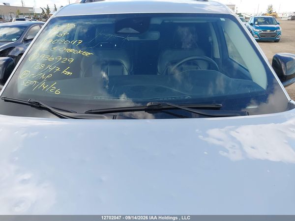 2024 JEEP GRAND CHEROKEE L LIMITED — I18