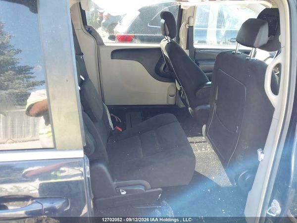 2015 DODGE GRAND CARAVAN CREW — I8