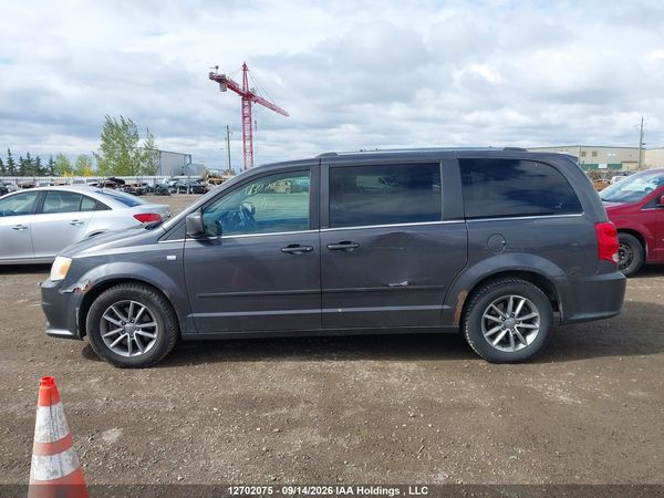 2014 DODGE GRAND CARAVAN SE/SXT — I15