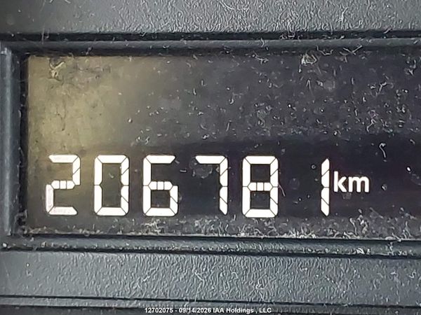 2014 DODGE GRAND CARAVAN SE/SXT — I16
