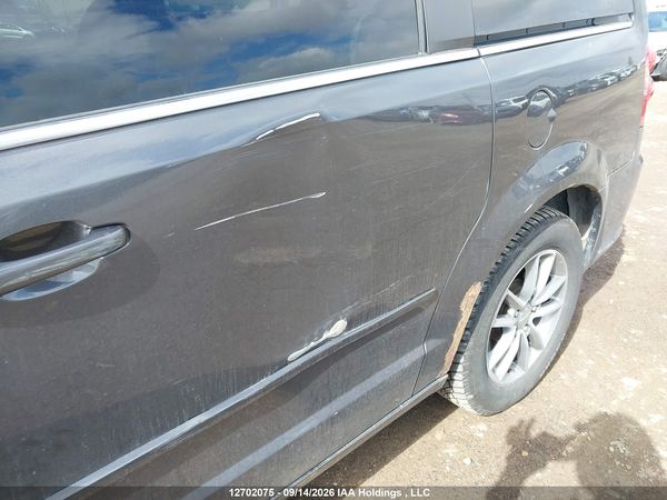 2014 DODGE GRAND CARAVAN SE/SXT — I19