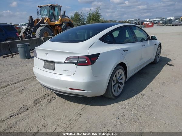 2022 TESLA MODEL 3
