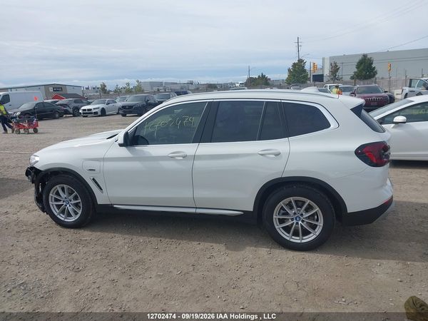 2022 BMW X3 PHEV XDRIVE30E — I15