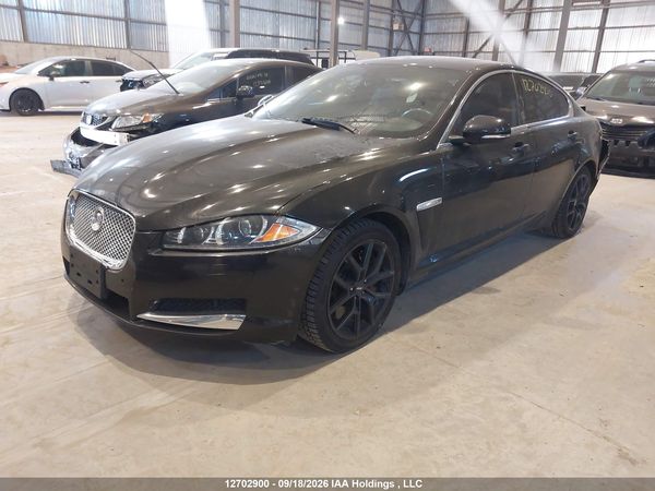 2015 JAGUAR XF — I2