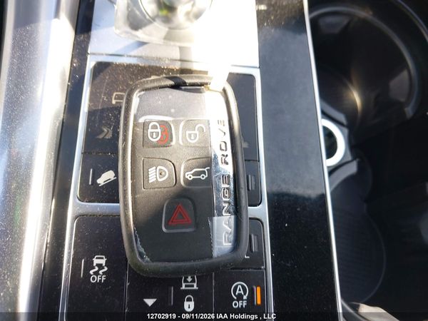 2015 LAND ROVER RANGE ROVER SPORT AUTOBIOGRAPHY — I11