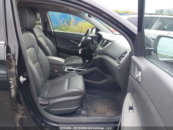 2016 HYUNDAI TUCSON LUXURY — I5