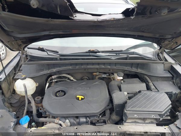 2016 HYUNDAI TUCSON LUXURY — I10