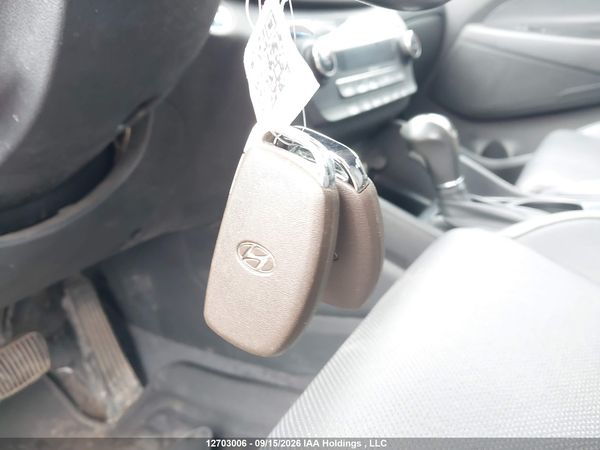 2016 HYUNDAI TUCSON LUXURY — I11