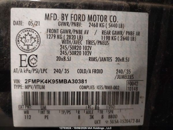 2021 FORD EDGE TITANIUM — I9