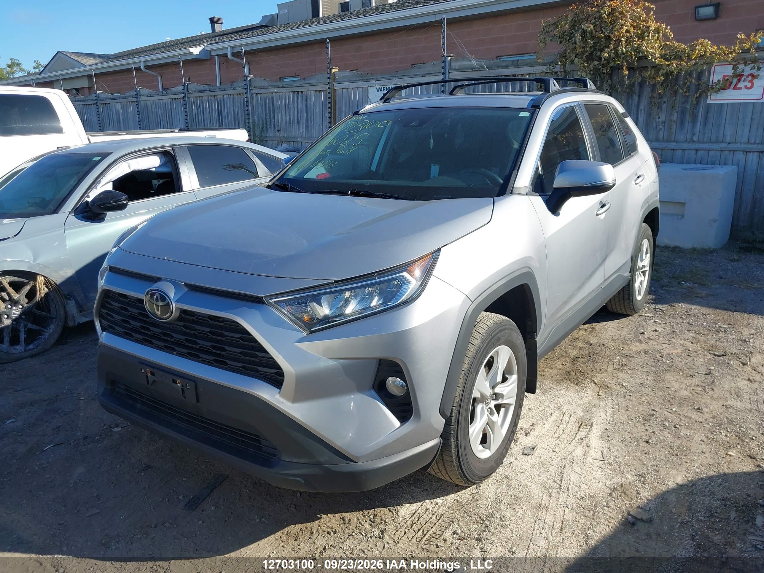 2021 TOYOTA RAV4 XLE HV — I2