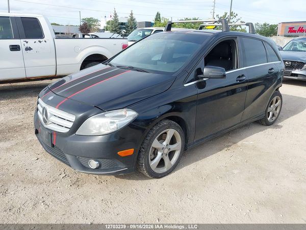 2013 MERCEDES-BENZ B250 — I2