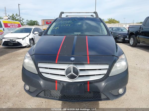 2013 MERCEDES-BENZ B250 — I12