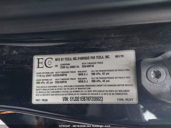 2019 TESLA MODEL 3 — I9