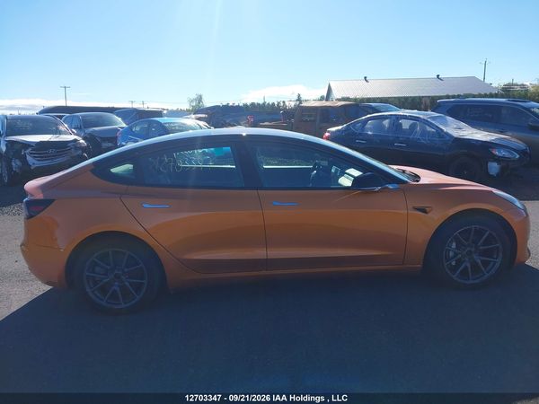 2019 TESLA MODEL 3 — I13