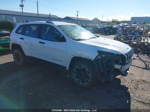 2016 JEEP CHEROKEE SPORT — I1
