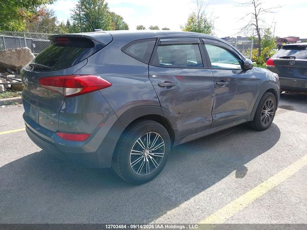2016 HYUNDAI TUCSON SE — I4