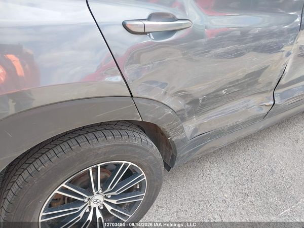 2016 HYUNDAI TUCSON SE — I20