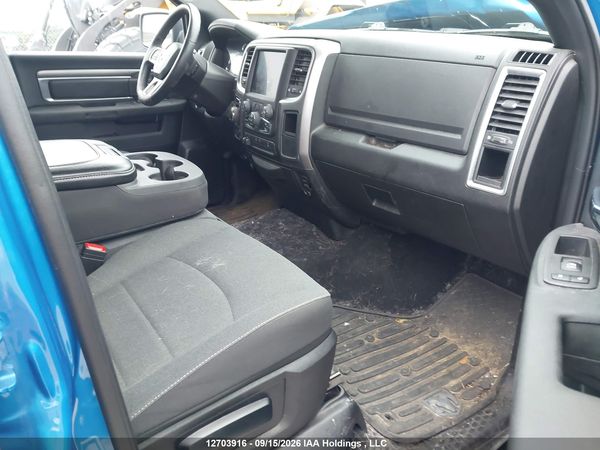 2022 RAM 1500 CLASSIC SLT — I5