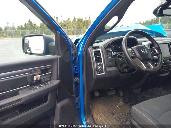 2022 RAM 1500 CLASSIC SLT — I21