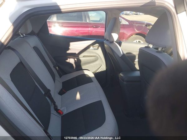 2017 CHEVROLET BOLT EV LT — I8