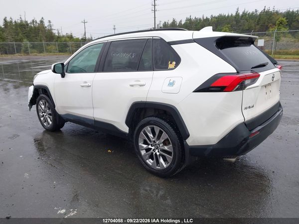 2021 TOYOTA RAV4 XLE/XLE PREMIUM — I3