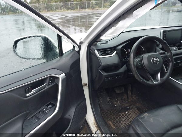 2021 TOYOTA RAV4 XLE/XLE PREMIUM — I21