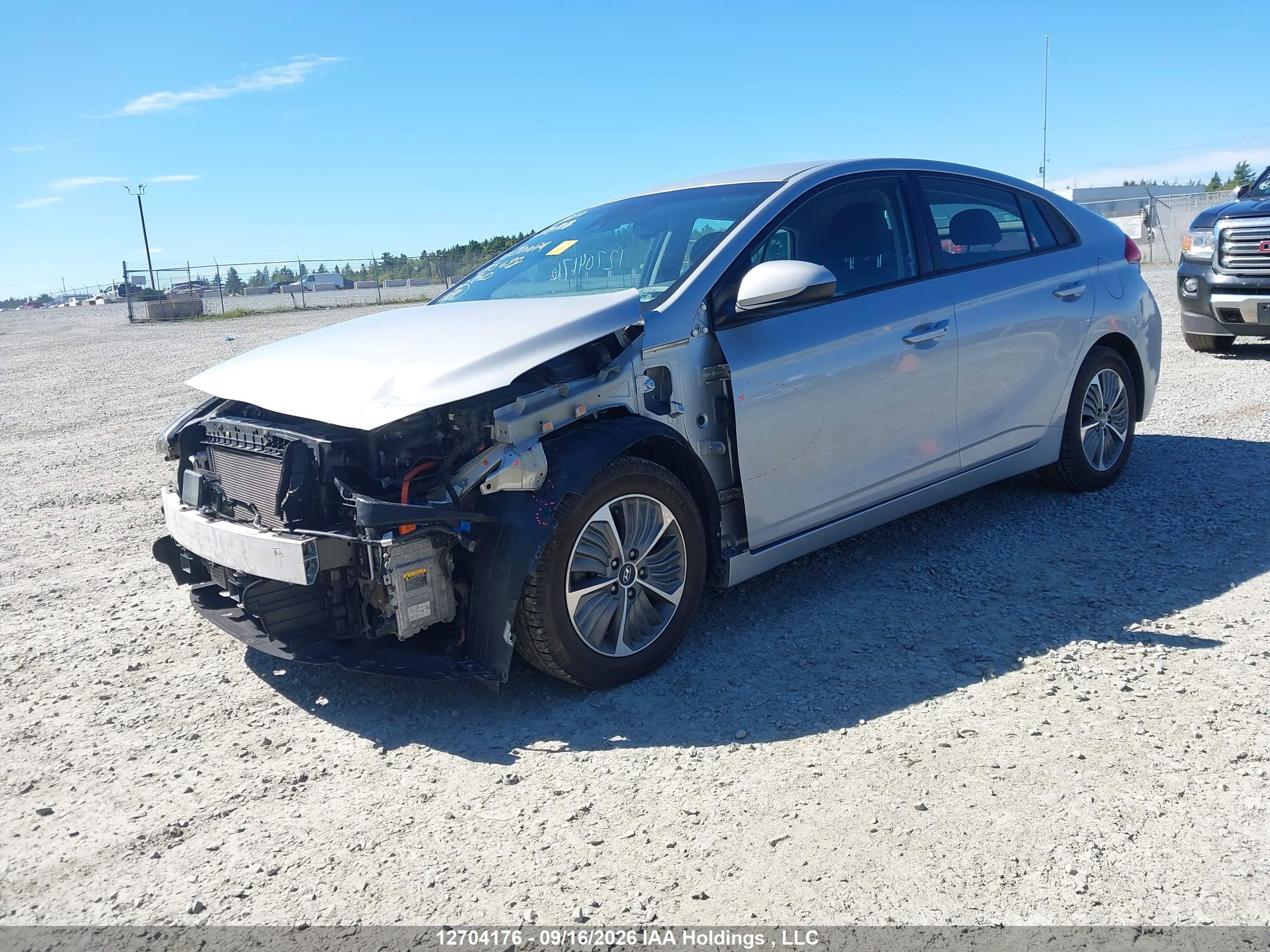 2020 HYUNDAI IONIQ SE — I2