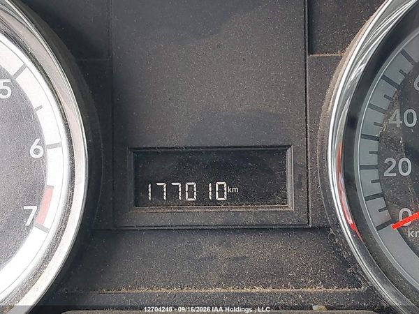 2014 DODGE GRAND CARAVAN SE — I15