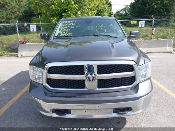2023 RAM 1500 CLASSIC SLT — I12