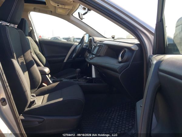2016 TOYOTA RAV4 XLE — I5