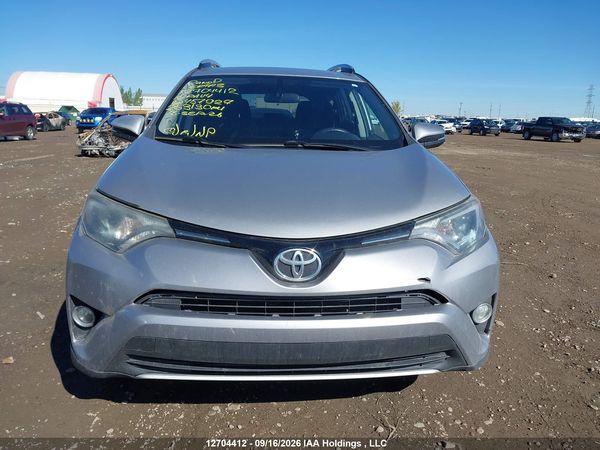 2016 TOYOTA RAV4 XLE — I13