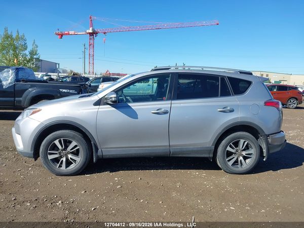 2016 TOYOTA RAV4 XLE — I15