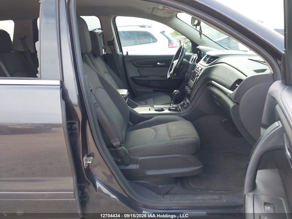 2016 CHEVROLET TRAVERSE LT — I5