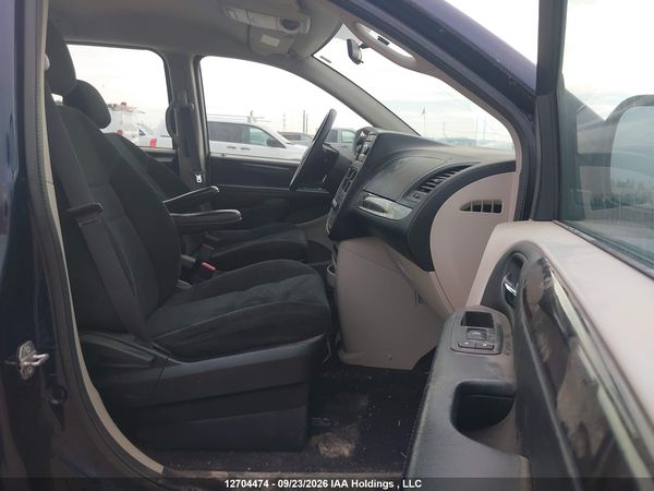 2016 DODGE GRAND CARAVAN SE — I5