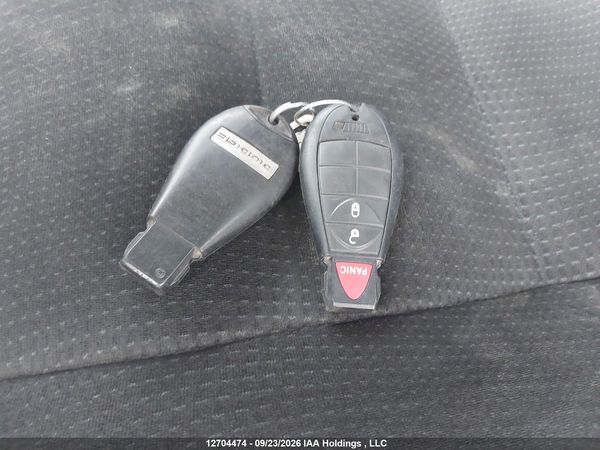 2016 DODGE GRAND CARAVAN SE — I11